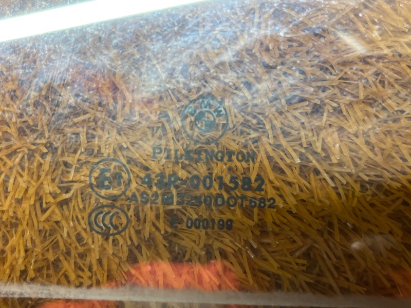 Стекло боковое, 600 рублей, Красноярск