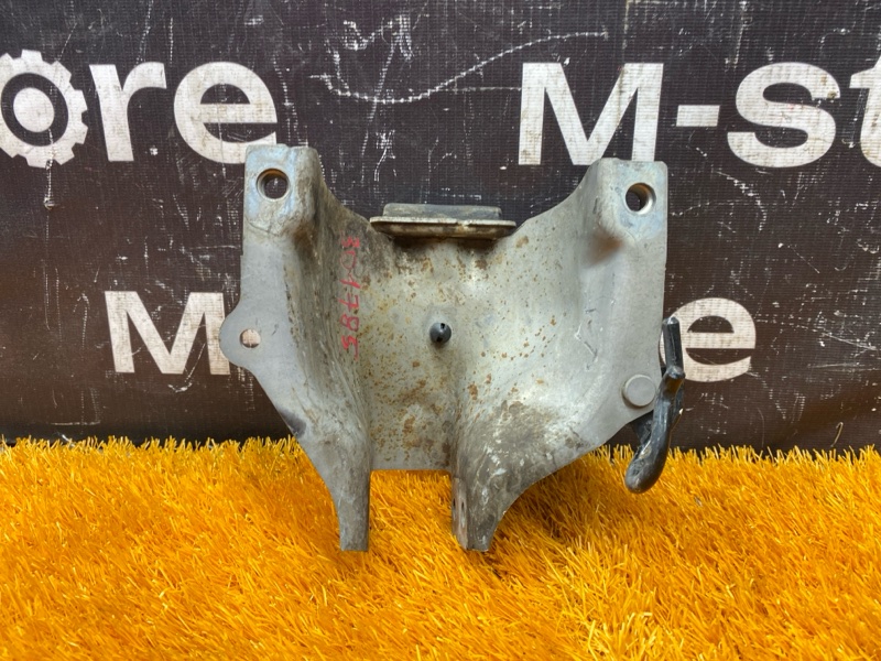 Кронштейн подушки двигателя, 400 рублей, Красноярск