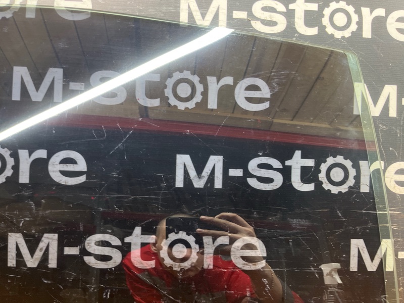 Стекло боковое, 600 рублей, Красноярск