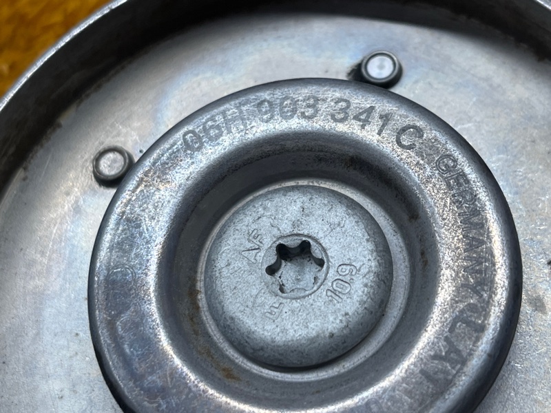 ролик обводной, 500 рублей, Красноярск