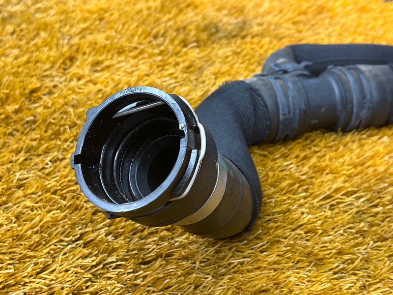 Патрубок радиатора нижний, 1300 рублей, Красноярск