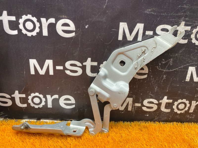 петля капота, 1300 рублей, Красноярск