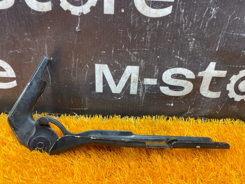 петля капота, 300 рублей, Красноярск