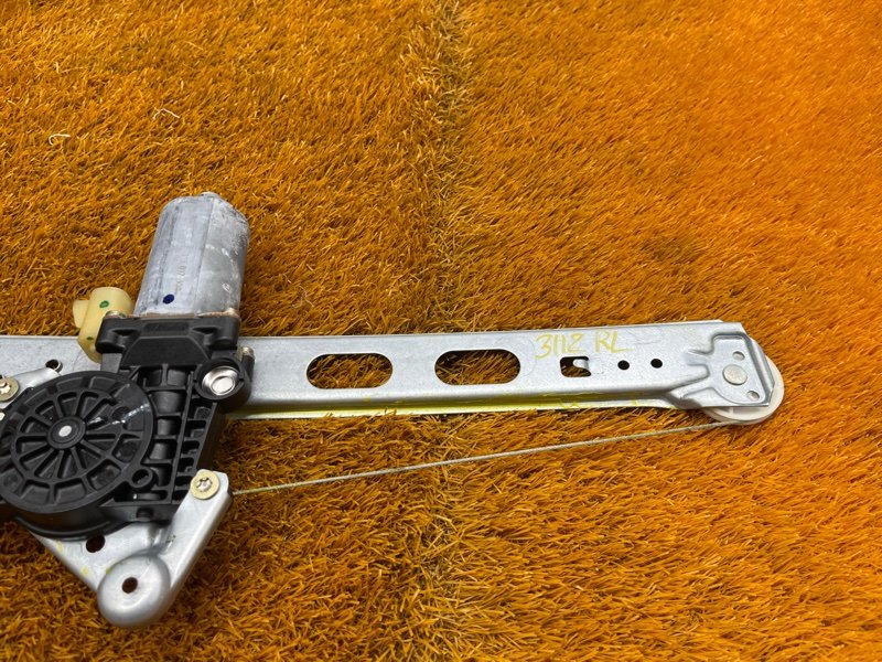 стеклоподъемник, 1000 рублей, Красноярск