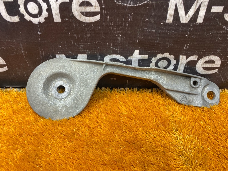 Кронштейн балки, 1000 рублей, Красноярск