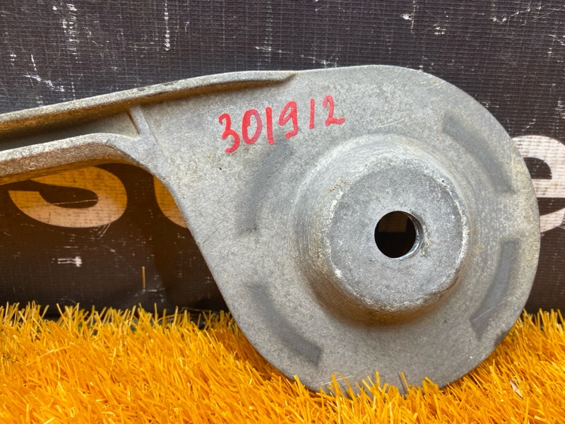 Кронштейн балки, 1000 рублей, Красноярск