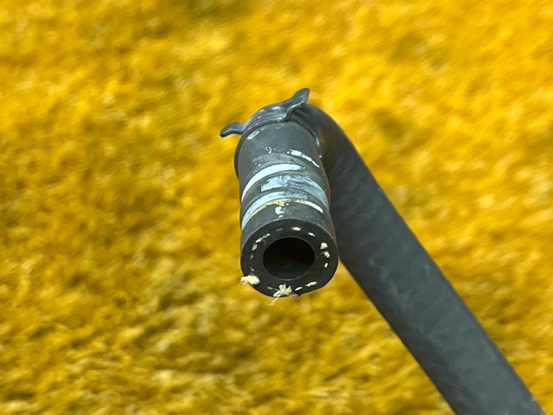 Патрубок системы охлаждения, 1500 рублей, Красноярск