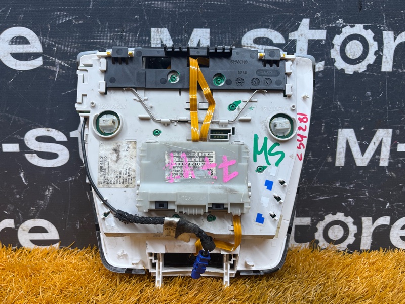 плафон освещения, 3000 рублей, Красноярск