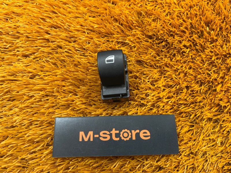 кнопка стеклоподъемника, 500 рублей, Красноярск