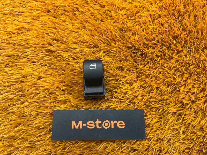 кнопка стеклоподъемника, 500 рублей, Красноярск