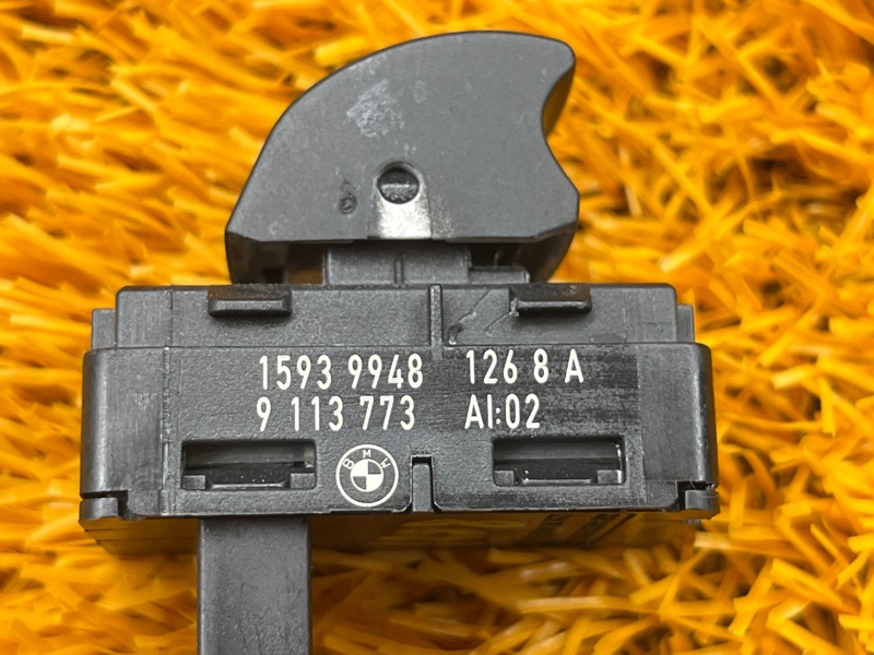 кнопка стеклоподъемника, 500 рублей, Красноярск