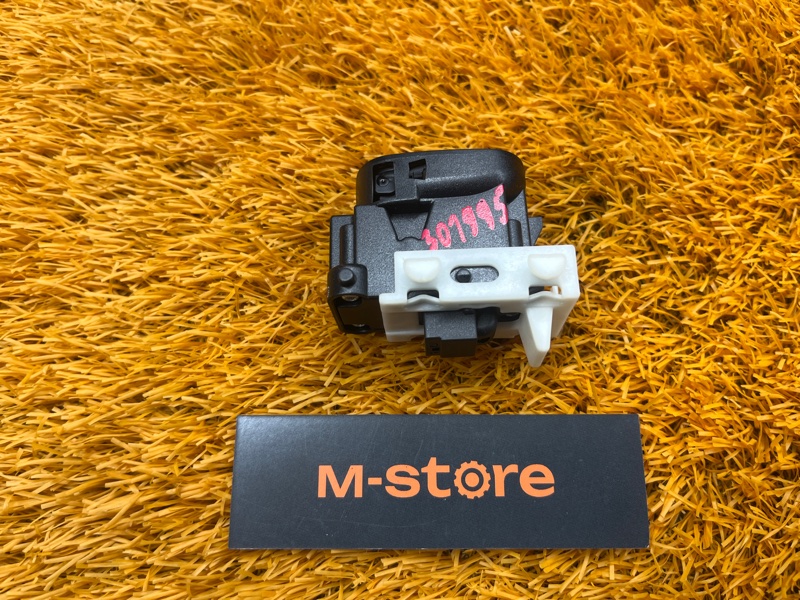 кнопка стеклоподъемника, 300 рублей, Красноярск