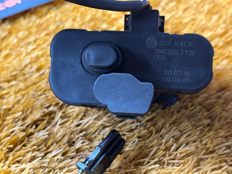 Замок лючка бензобака, 2000 рублей, Красноярск