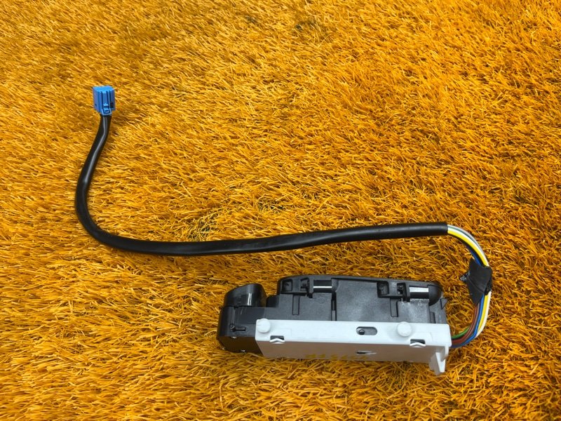 Блок управления стеклоподъемниками, 3000 рублей, Красноярск