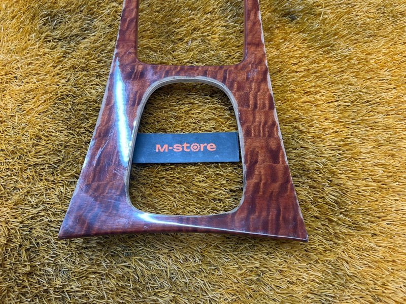 Накладка центральной консоли, 1000 рублей, Красноярск