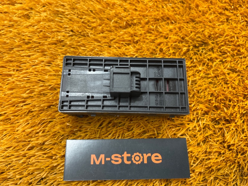 Блок управления стеклоподъемниками, 2600 рублей, Красноярск