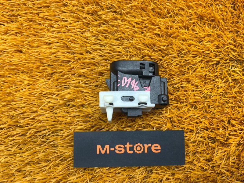 кнопка стеклоподъемника, 300 рублей, Красноярск