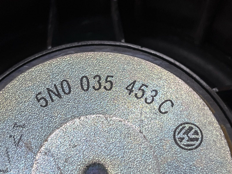 Динамик, 2000 рублей, Красноярск