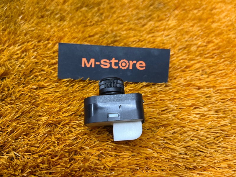 Кнопка регулировки зеркал, 500 рублей, Красноярск