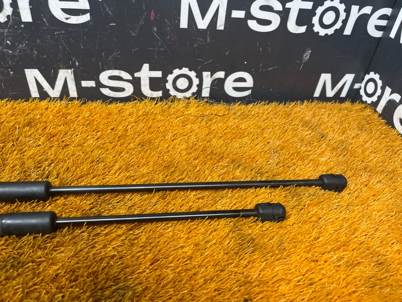 амортизатор капота, 1000 рублей, Красноярск