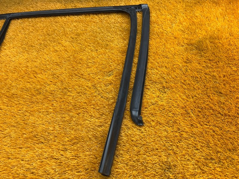 уплотнитель двери, 2000 рублей, Красноярск