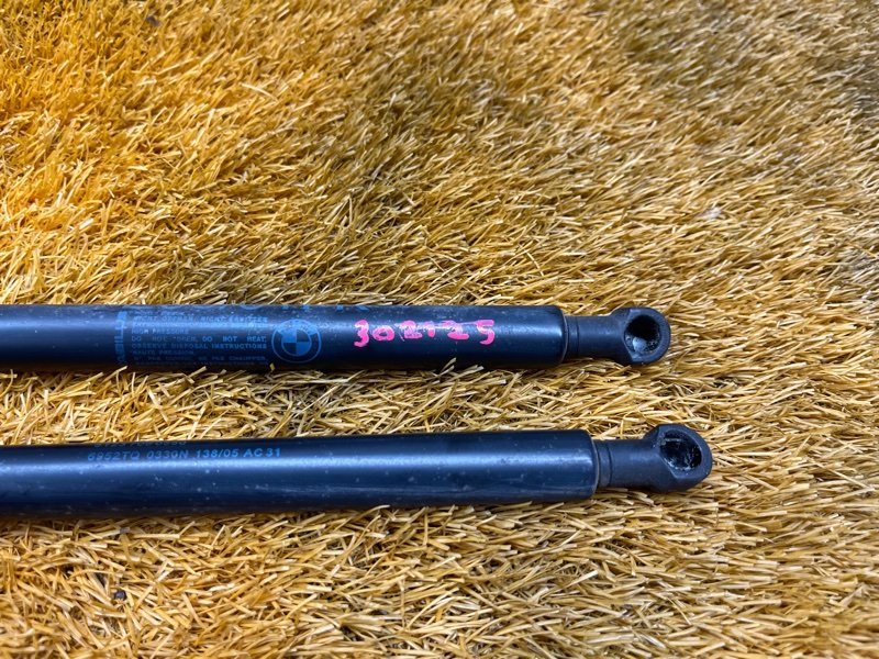 амортизатор капота, 900 рублей, Красноярск