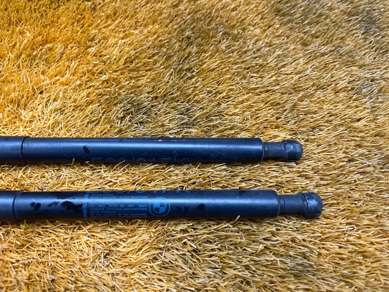 амортизатор капота, 900 рублей, Красноярск