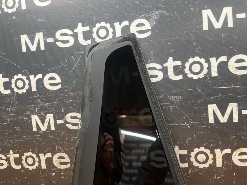 форточка двери, 1000 рублей, Красноярск