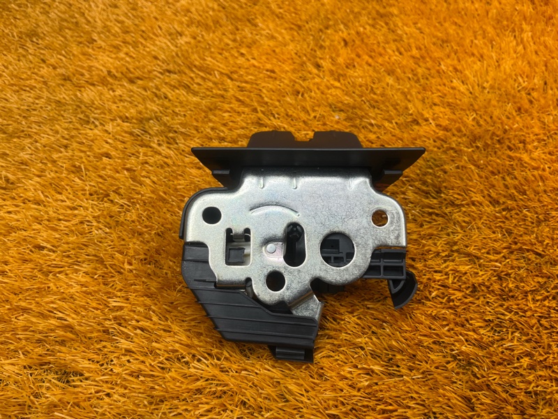 замок багажника, 1000 рублей, Красноярск