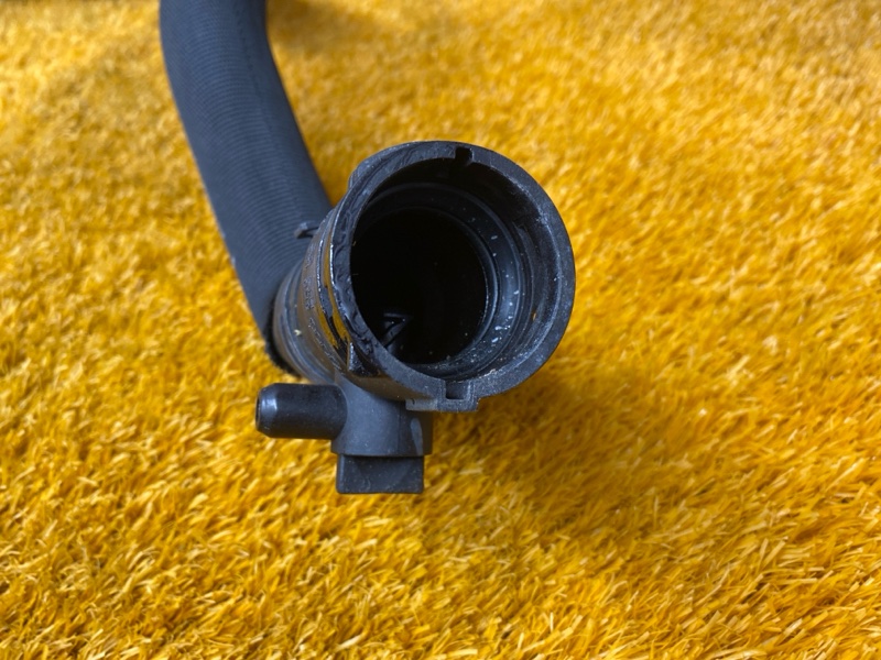 Патрубок радиатора нижний, 1300 рублей, Красноярск