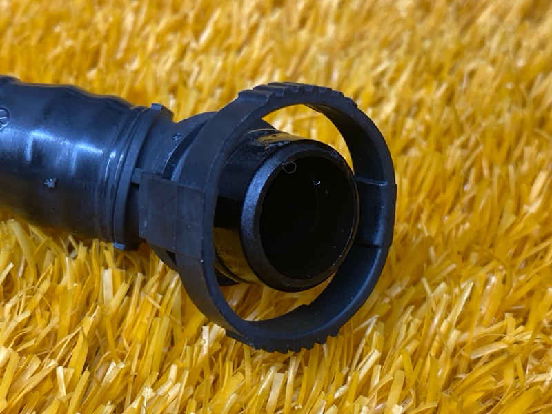 Патрубок картерных газов, 500 рублей, Красноярск