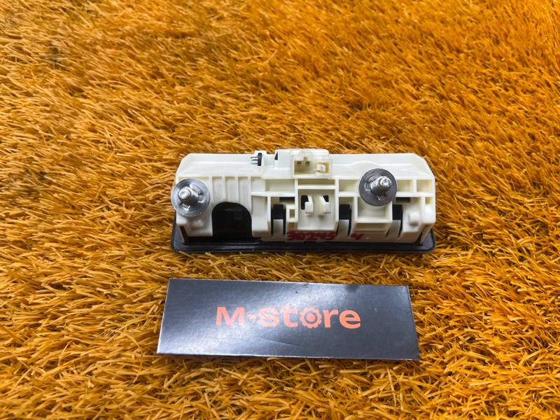 ручка багажника, 1500 рублей, Красноярск