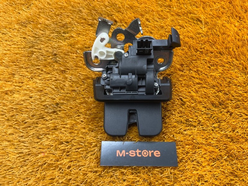 замок багажника, 1000 рублей, Красноярск