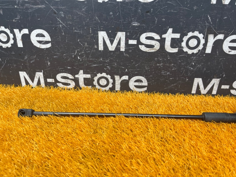 амортизатор капота, 1500 рублей, Красноярск