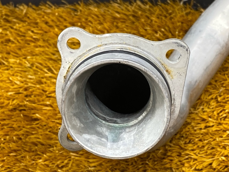 Патрубок системы охлаждения, 3000 рублей, Красноярск