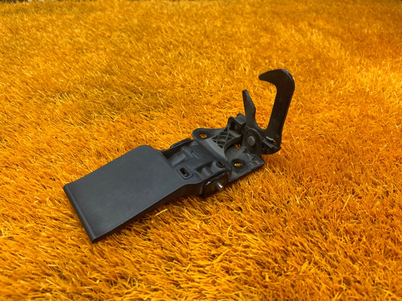 замок капота, 2500 рублей, Красноярск