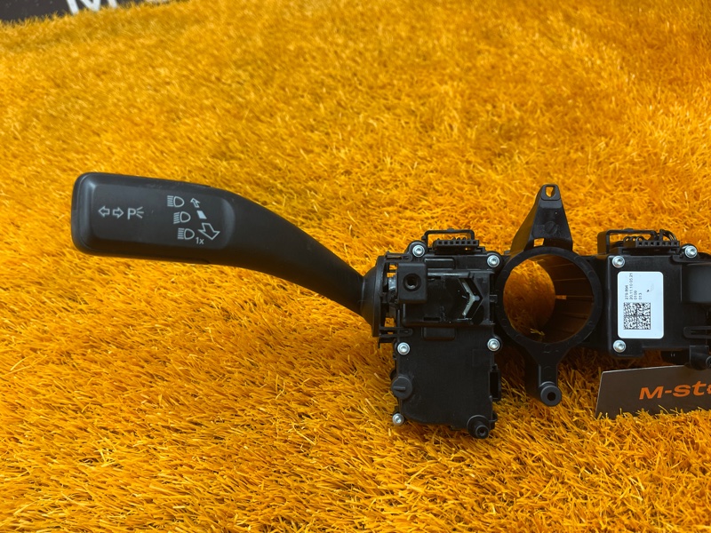 блок подрулевых переключателей, 2000 рублей, Красноярск