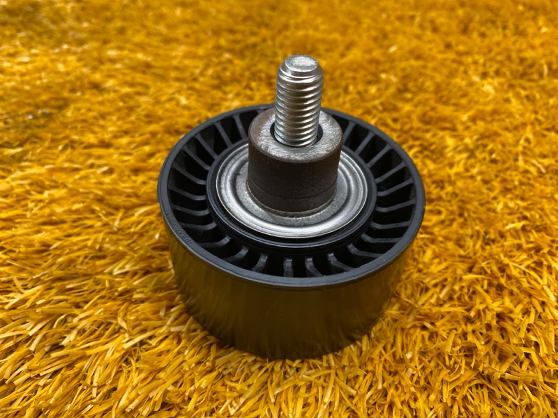 ролик обводной, 500 рублей, Красноярск