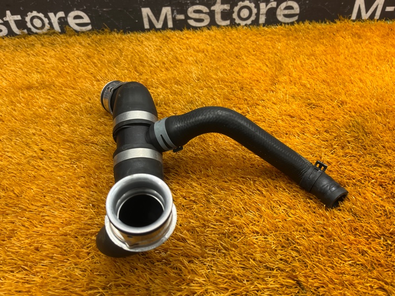 Патрубок системы охлаждения, 3000 рублей, Красноярск