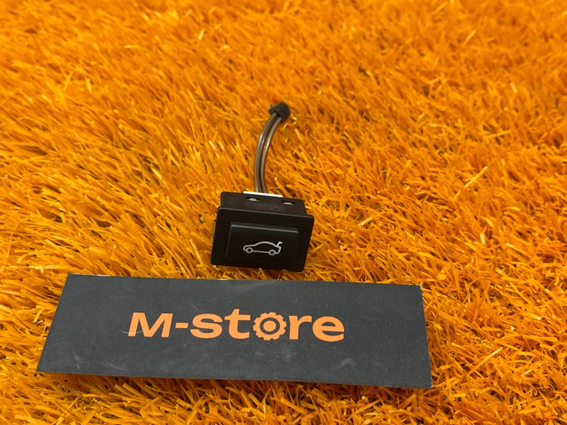 Кнопка открывания багажника, 500 рублей, Красноярск