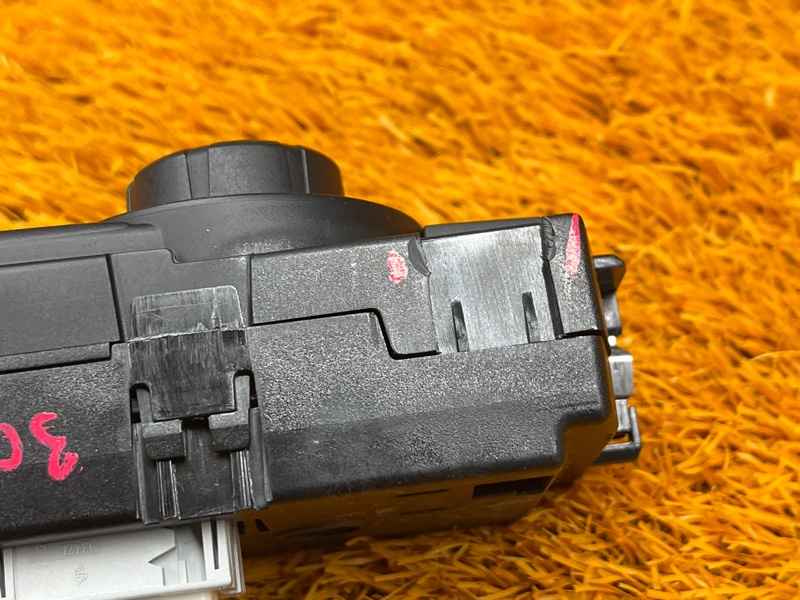 блок управления климат-контролем, 1000 рублей, Красноярск