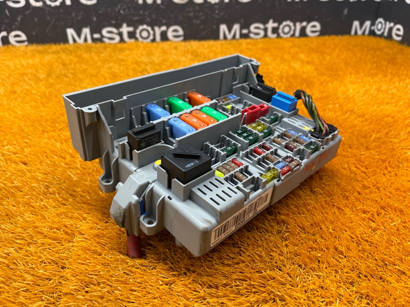 блок предохранителей, 2000 рублей, Красноярск