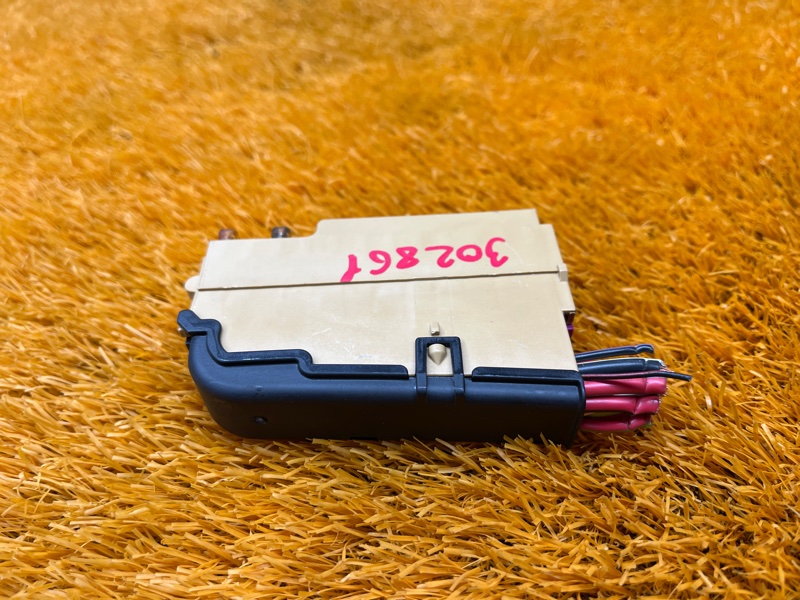 блок предохранителей, 500 рублей, Красноярск