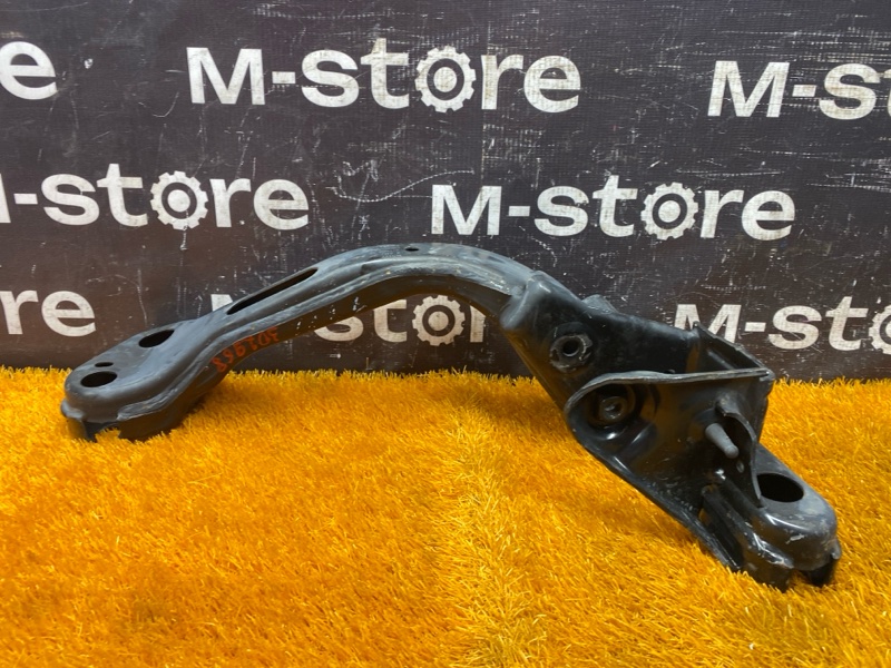 Кронштейн КПП, 500 рублей, Красноярск