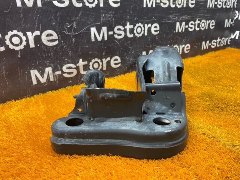 Кронштейн КПП, 500 рублей, Красноярск