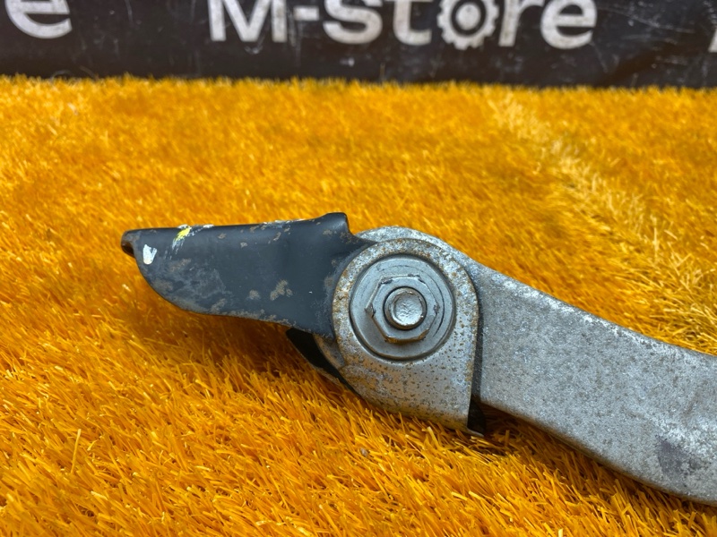 Рычаг подвески нижний, 1000 рублей, Красноярск