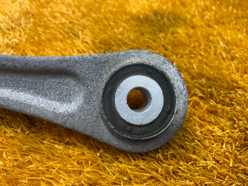 Рычаг подвески нижний, 1000 рублей, Красноярск