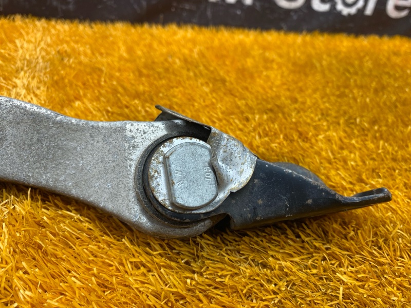 Рычаг подвески нижний, 1000 рублей, Красноярск