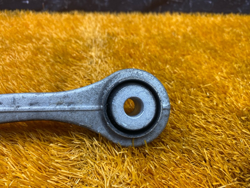 Рычаг подвески нижний, 500 рублей, Красноярск