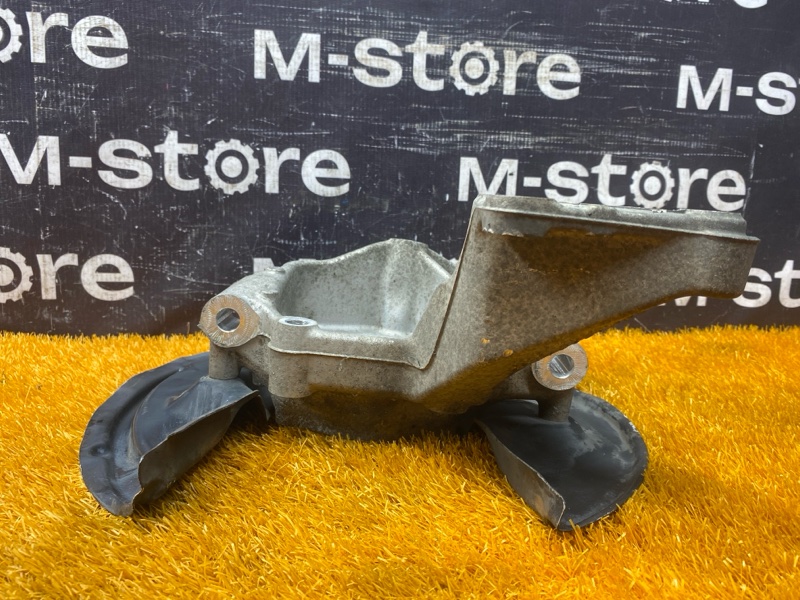 кулак поворотный, 2500 рублей, Красноярск